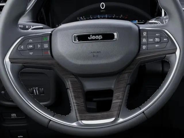 2026 Jeep Grand Cherokee Limited 4x2