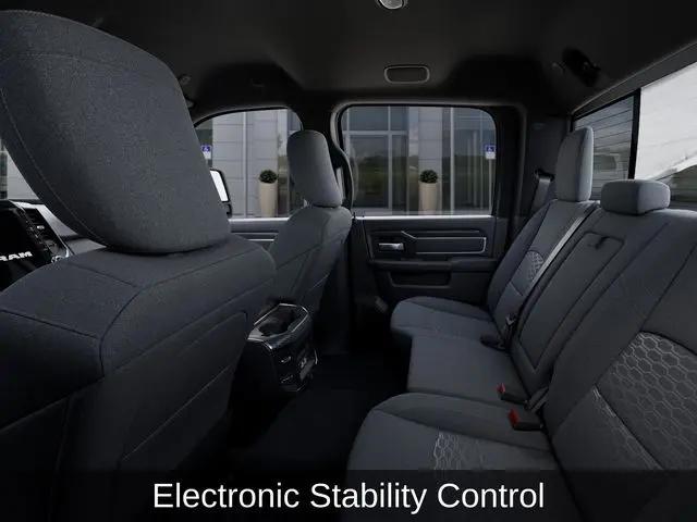 2026 Ram 3500 Big Horn Crew Cab 4x4 6'4" Box