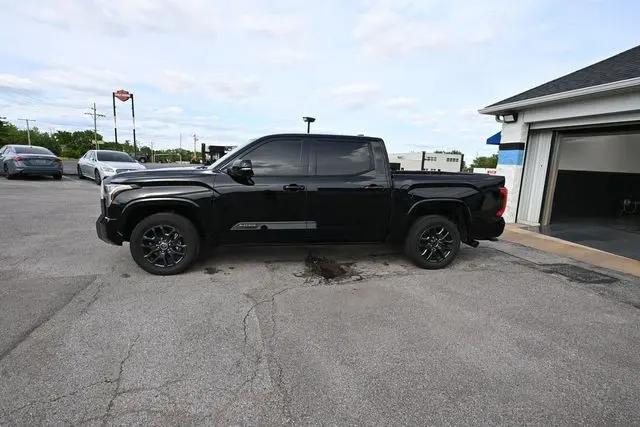 2023 Toyota Tundra Platinum