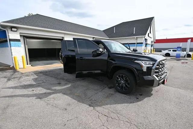 2023 Toyota Tundra Platinum
