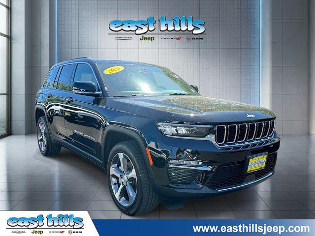 2025 Jeep Grand Cherokee Limited 4x4 for sale in Greenvale, NY