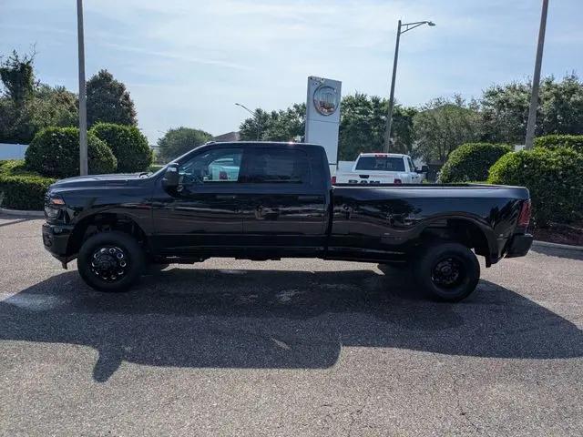 2026 Ram 3500 Big Horn Crew Cab 4x4 8' Box