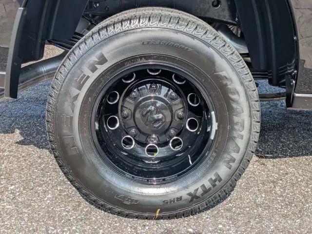 2026 Ram 3500 Big Horn Crew Cab 4x4 8' Box