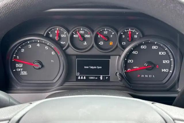 2024 GMC Sierra 1500 4WD Crew Cab Short Box Pro