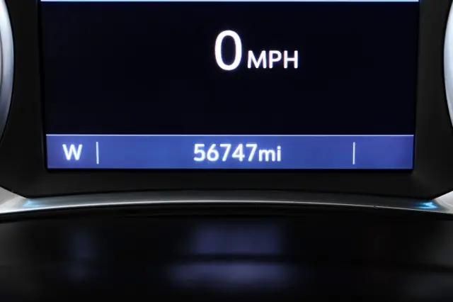 2021 Chevrolet Traverse AWD LT Cloth
