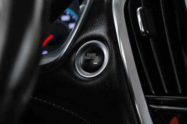 2021 Chevrolet Traverse AWD LT Cloth