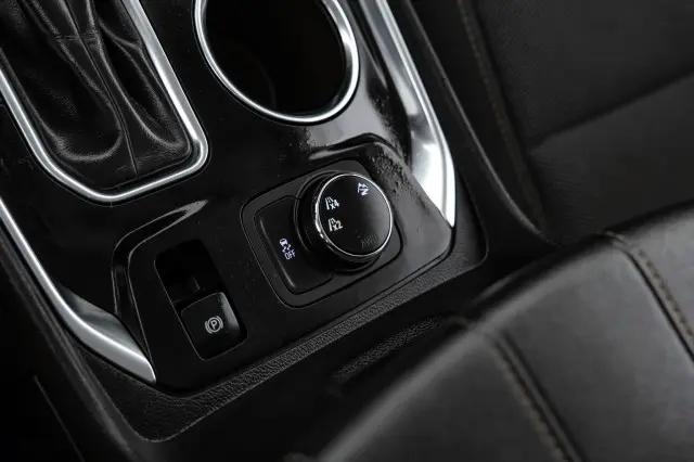 2021 Chevrolet Traverse AWD LT Cloth