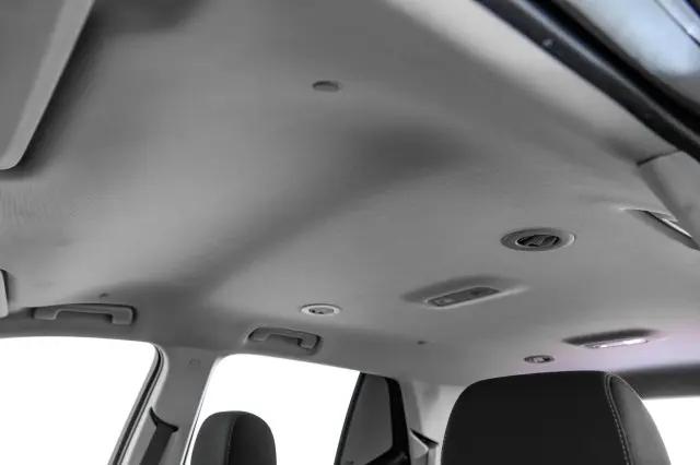 2021 Chevrolet Traverse AWD LT Cloth