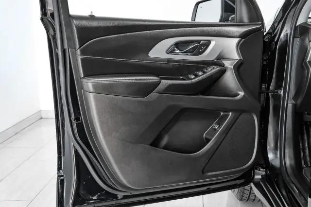 2021 Chevrolet Traverse AWD LT Cloth