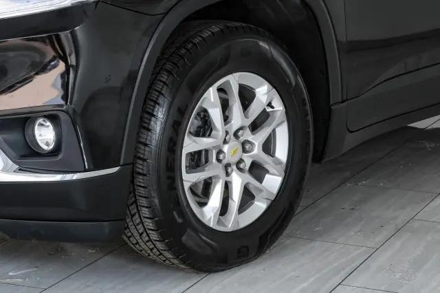 2021 Chevrolet Traverse AWD LT Cloth