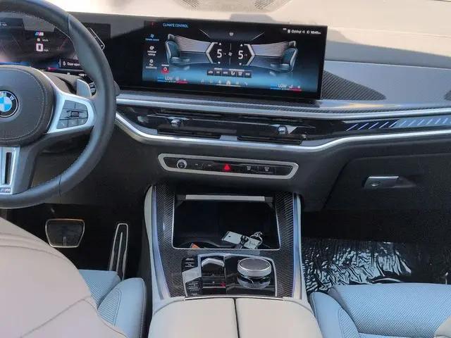 2026 BMW X5 M60i