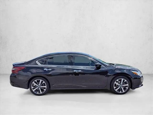 2017 Nissan Altima 2.5 SR