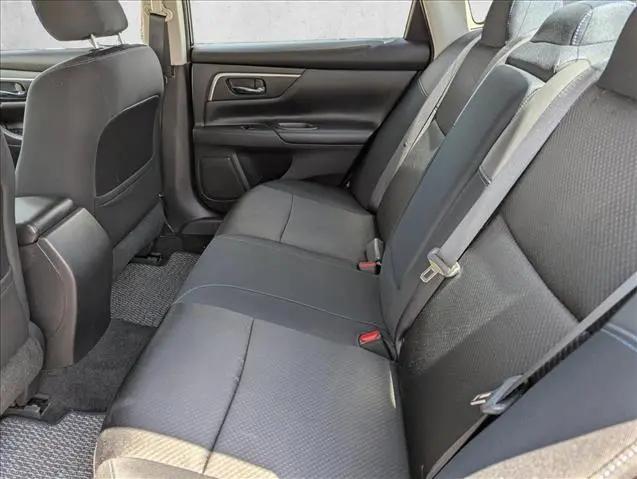 2017 Nissan Altima 2.5 SR