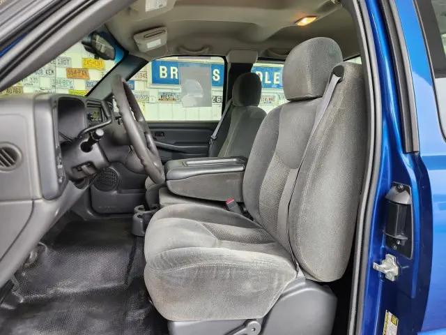 2004 Chevrolet Silverado 1500 Work Truck