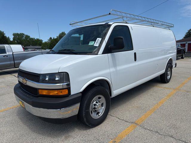 2026 Chevrolet Express Cargo Van 3500 Extended Wheelbase, WT, RWD for sale in Hales Corners, WI