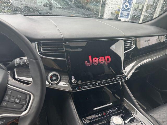 2022 Jeep Wagoneer Series III 4x4