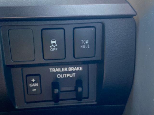 2019 Toyota Tundra SR5 5.7L V8