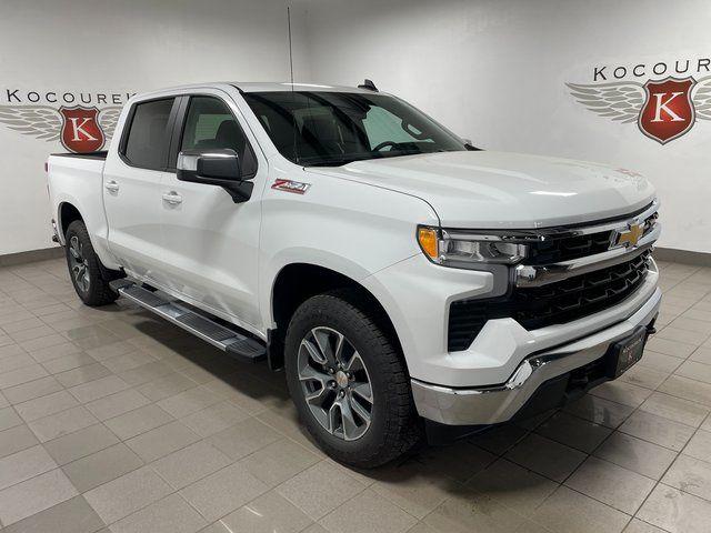 2026 Chevrolet Silverado 1500 4WD Crew Cab Standard Bed LT for sale in Wausau, WI