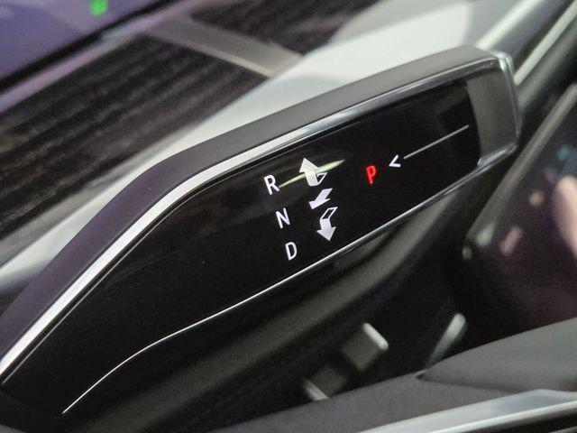 2026 Cadillac Escalade IQL Luxury AWD
