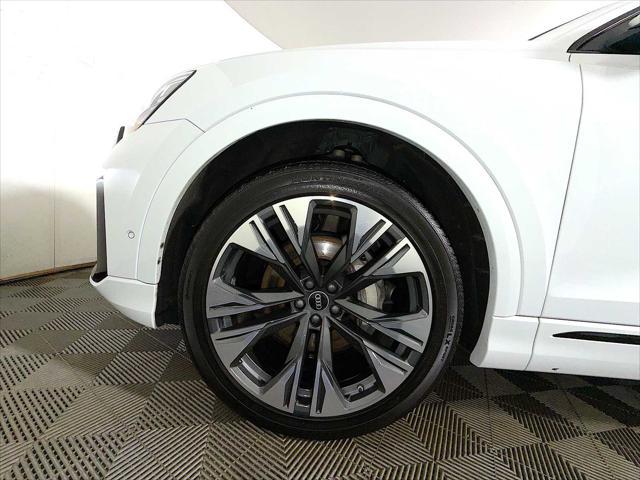 2025 Audi Q8 Premium Plus 55 TFSI quattro