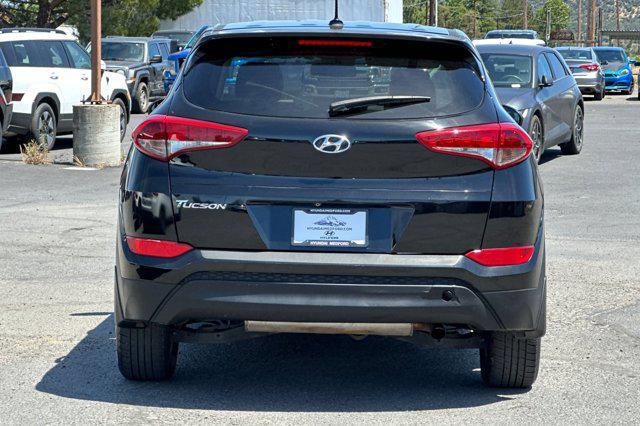 2016 Hyundai Tucson SE