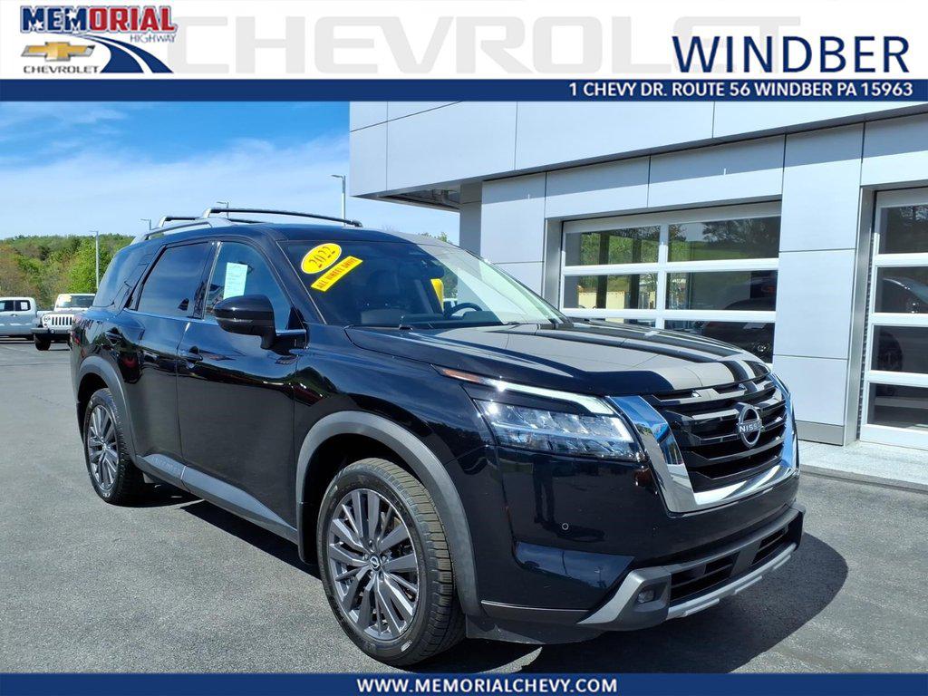 Super Black 2022 Nissan Pathfinder SL 4WD SUV / Crossover All-Wheel Drive Automatic