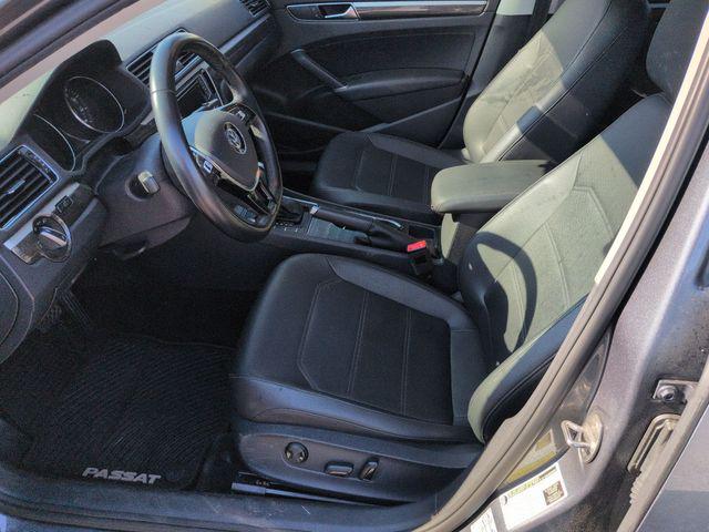 2018 Volkswagen Passat 2.0T SE