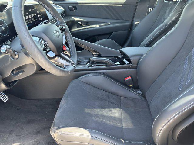 2026 Hyundai Elantra DCT