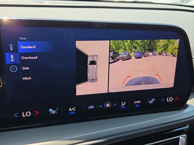 2024 Chevrolet Traverse FWD LT