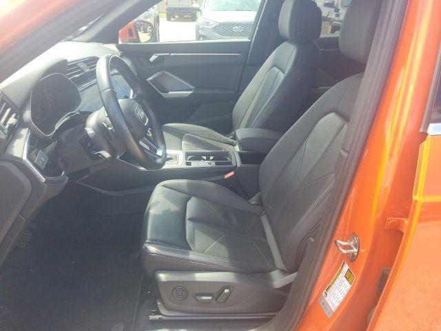 2024 Audi Q3 Premium 45 TFSI S line quattro Tiptronic