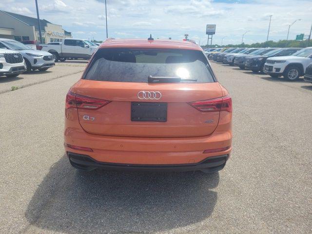 2024 Audi Q3 Premium 45 TFSI S line quattro Tiptronic