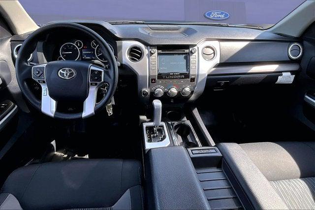 2016 Toyota Tundra SR5 5.7L V8