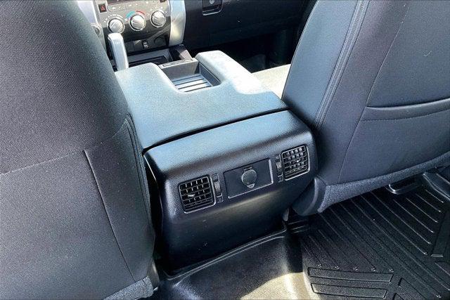 2016 Toyota Tundra SR5 5.7L V8