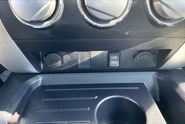 2016 Toyota Tundra SR5 5.7L V8