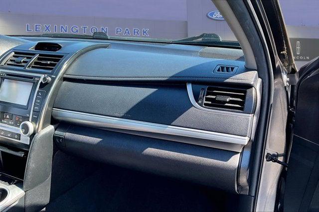 2014 Toyota Camry SE
