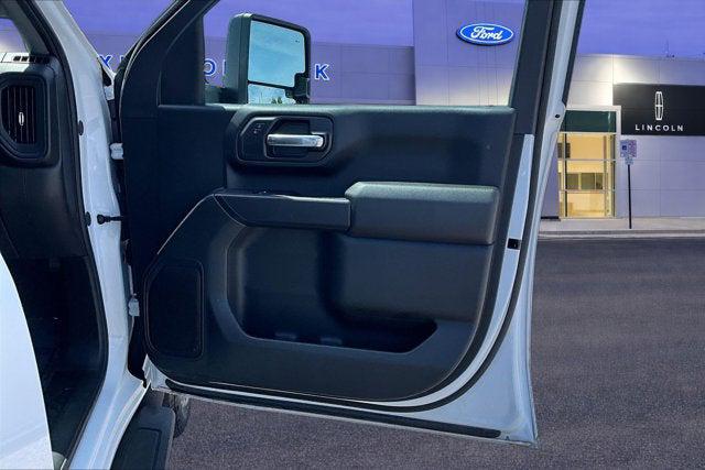 2024 Chevrolet Silverado 2500HD 4WD Crew Cab Long Bed Custom