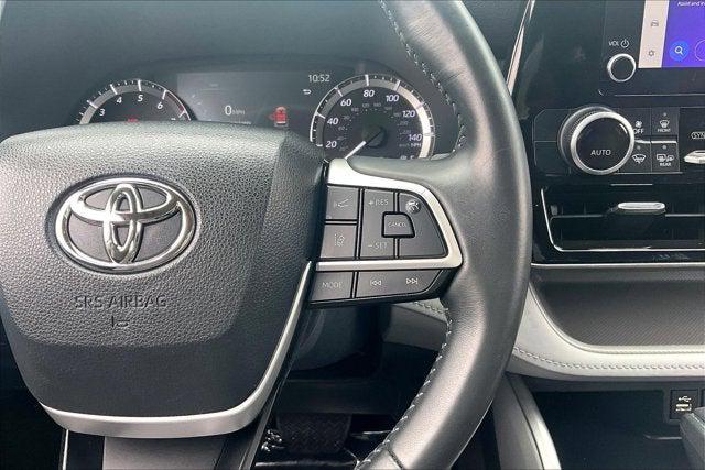 2023 Toyota Highlander LE