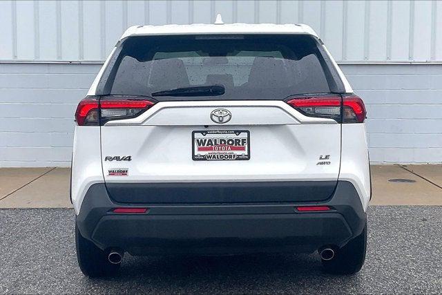 2022 Toyota RAV4 LE