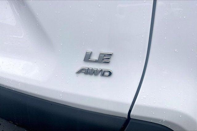 2022 Toyota RAV4 LE