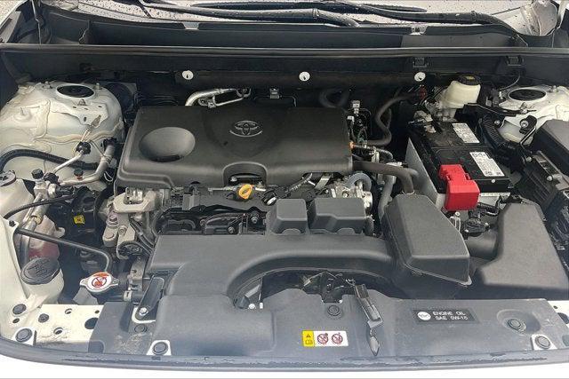 2022 Toyota RAV4 LE