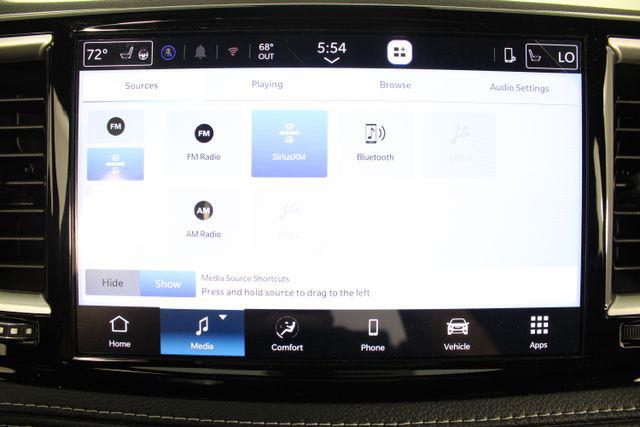 2027 Chrysler Pacifica Select