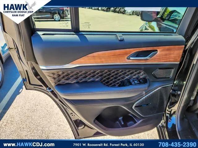 2023 Jeep Grand Cherokee Summit Reserve 4x4