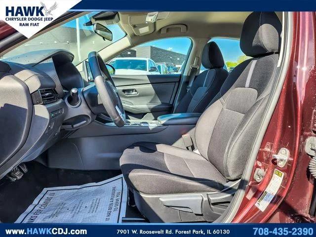 2024 Nissan Sentra SV Xtronic CVT