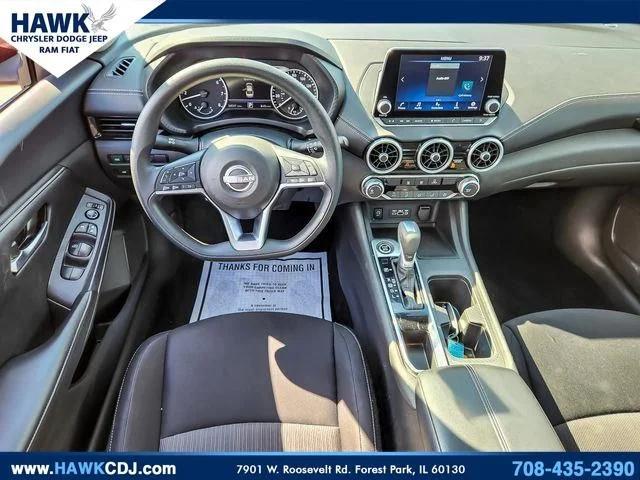 2024 Nissan Sentra SV Xtronic CVT