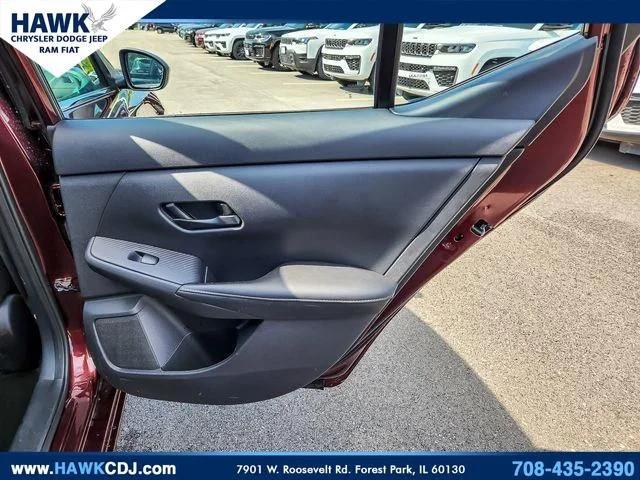 2024 Nissan Sentra SV Xtronic CVT