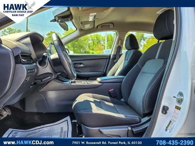 2024 Nissan Sentra SV Xtronic CVT