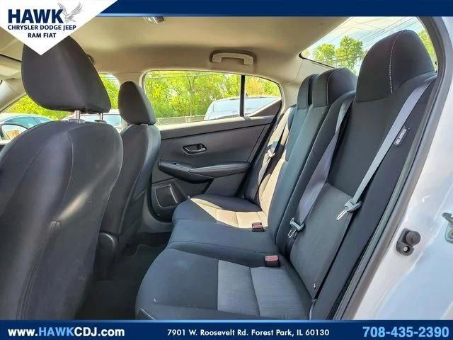 2024 Nissan Sentra SV Xtronic CVT