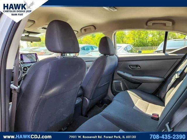 2024 Nissan Sentra SV Xtronic CVT