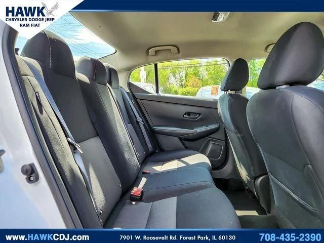 2024 Nissan Sentra SV Xtronic CVT