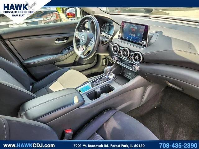 2024 Nissan Sentra SV Xtronic CVT